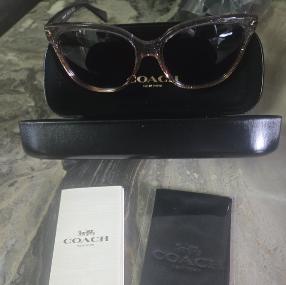 Limited $50 $Coach Women's Cat Eye Mirror Sunglasses Measuring 57/17/135 - Picture 7 of 8